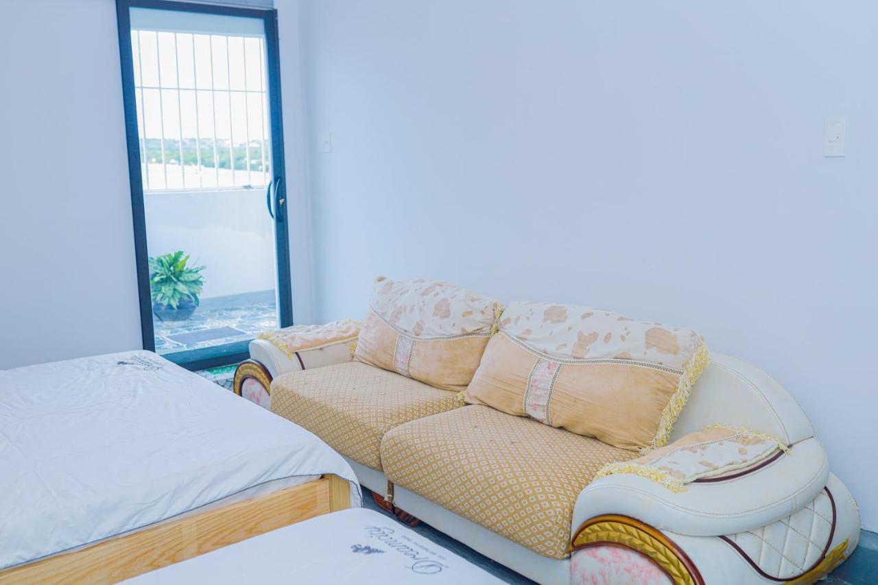 Gio Homestay - Pleiku Extérieur photo