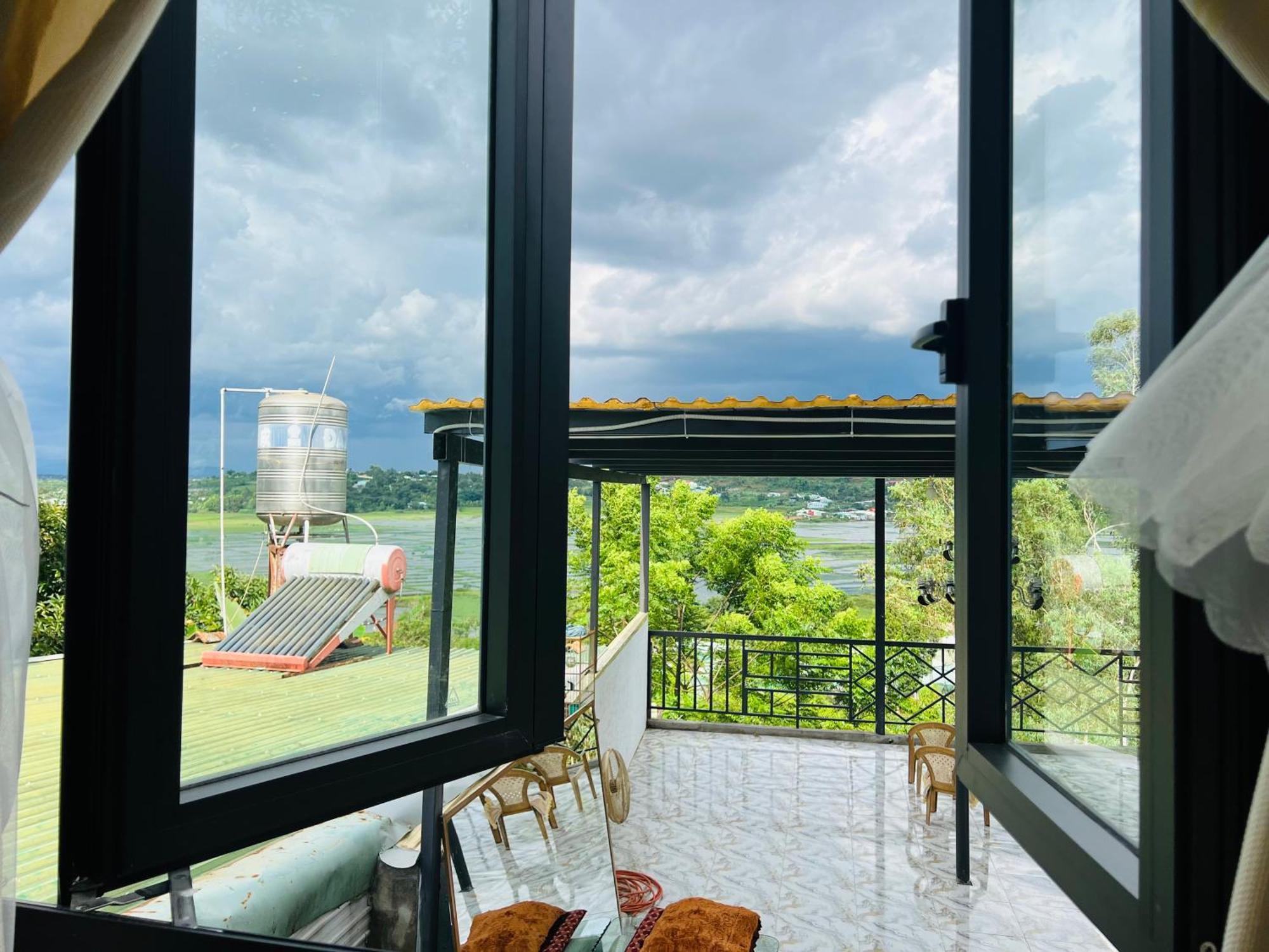 Gio Homestay - Pleiku Extérieur photo